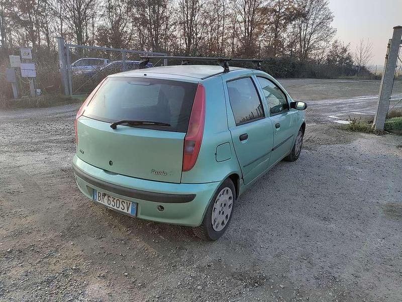 Usata Fiat Punto 80 CV (58 kW) 2001 Berlina