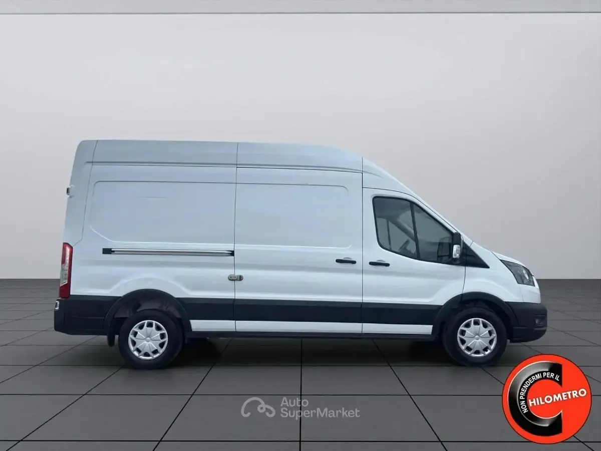 Usata Ford Transit 170 CV (125 kW) 2023 Bianco pastello Berlina