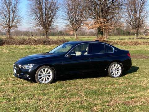 Usato 2016 BMW 330e 2.0 El_Hybrid 245 CV (18.900 €) | Lombardia | AutoUncle