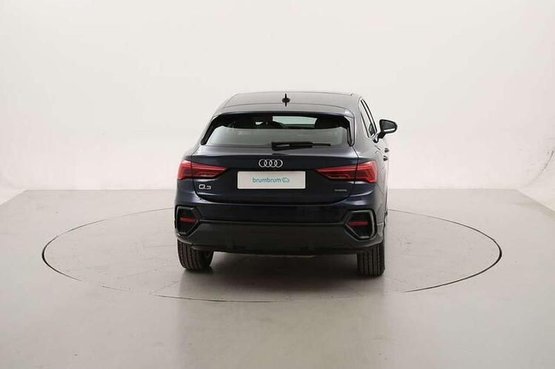 Usata Audi Q3 Business Plus 190 CV (139 kW) 2020 Blu SUV