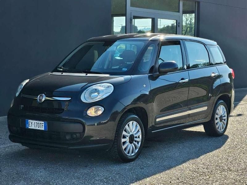 Nero Usata 2015 Fiat 500L Living Monovolume | 5300 € (Ottimo prezzo) - Immagine 1/4