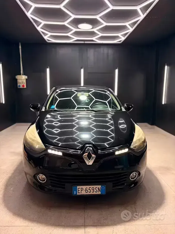 Usata Renault Clio IV 73 CV (53 kW) 2013 Nero Berlina