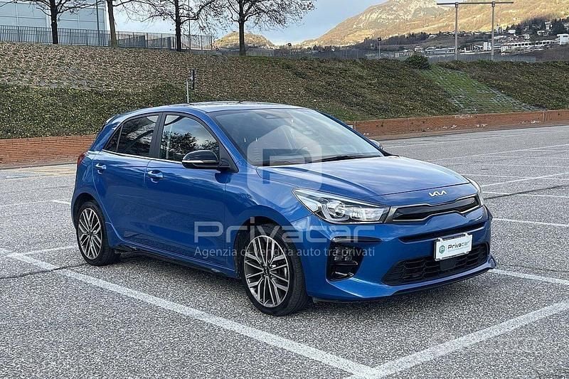 Usata Kia Rio GT-Line 100 CV (73 kW) 2023 Blu Utilitaria
