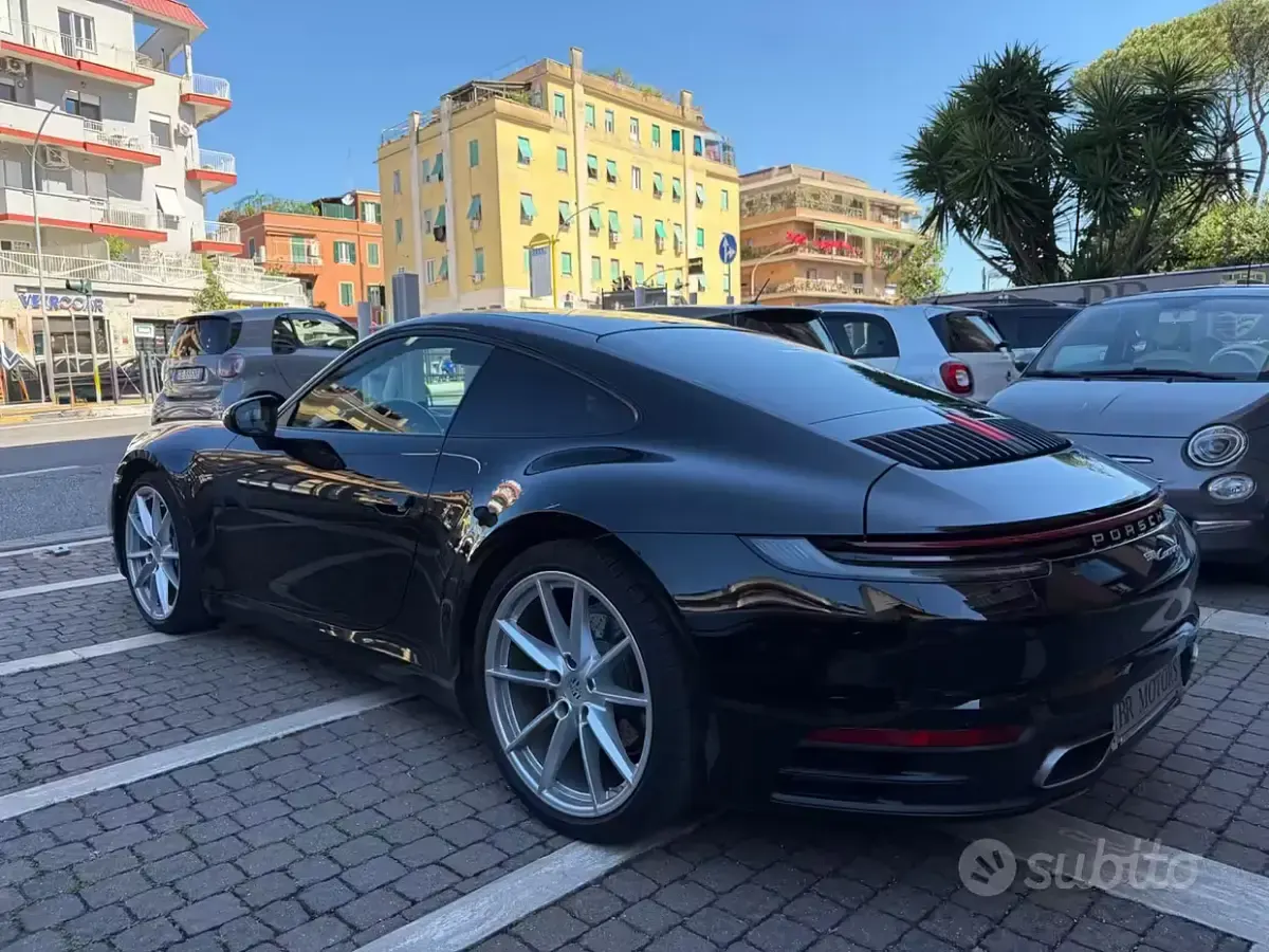 Usata Porsche 911 Carrera 385 CV (283 kW) 2020 Nero Coupé