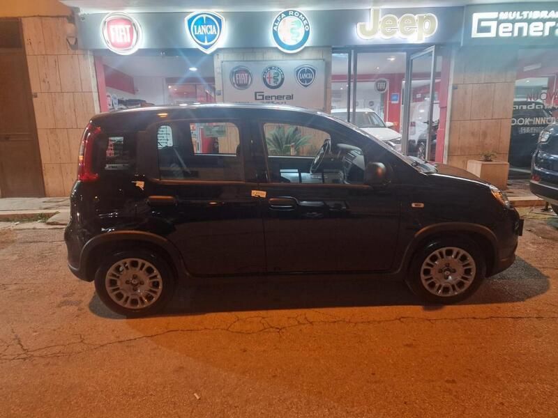 Usata Fiat Panda S 69 CV (50 kW) 2024 Nero Utilitaria