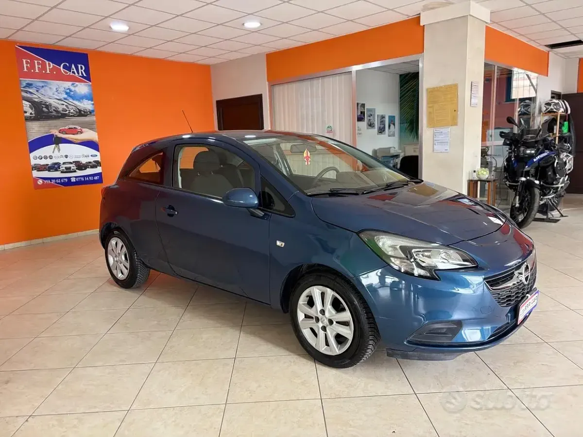 Usata Opel Corsa Edition 90 CV (66 kW) 2015 Blu Utilitaria
