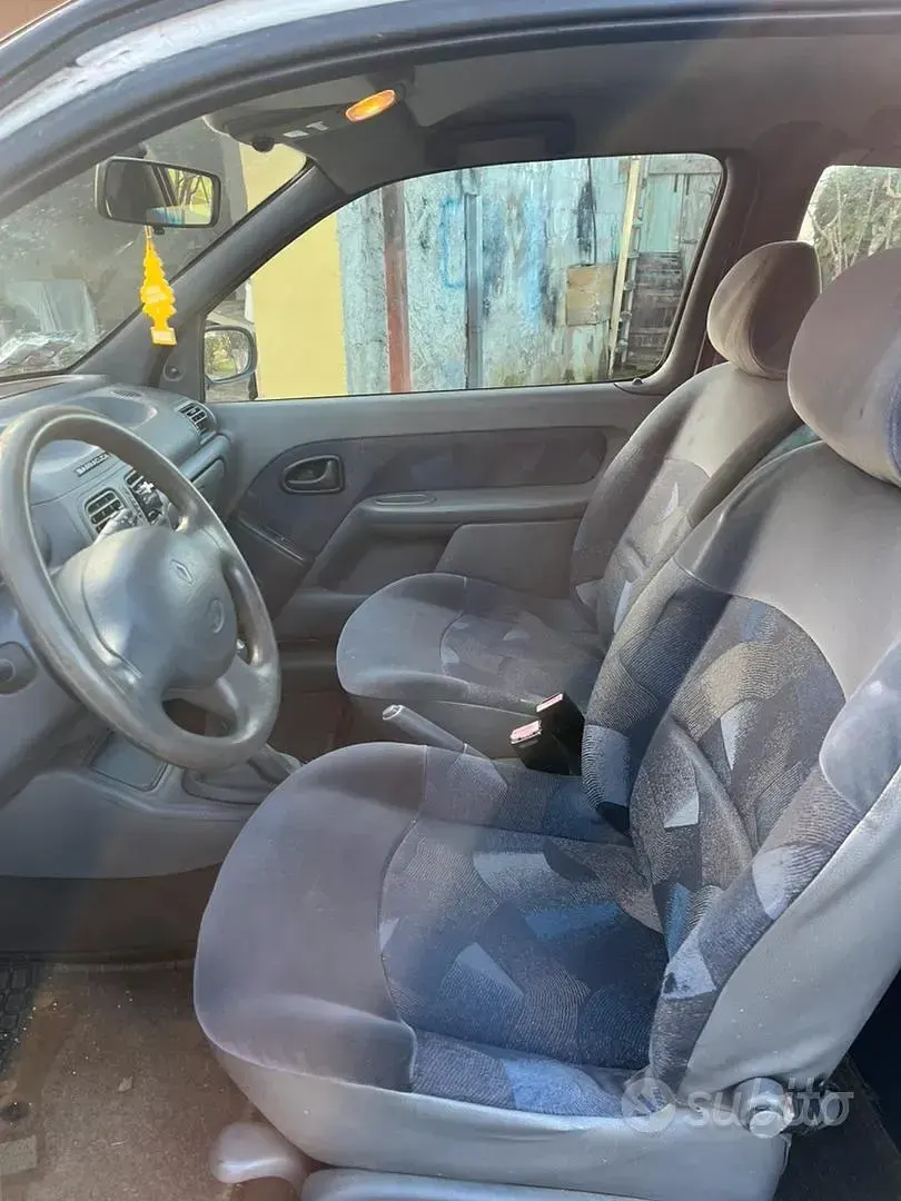 Usata Renault Clio 1998 Bianco Utilitaria