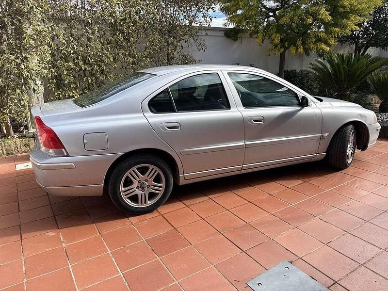 Usata Volvo S60 Momentum 185 CV (136 kW) 2005 Berlina