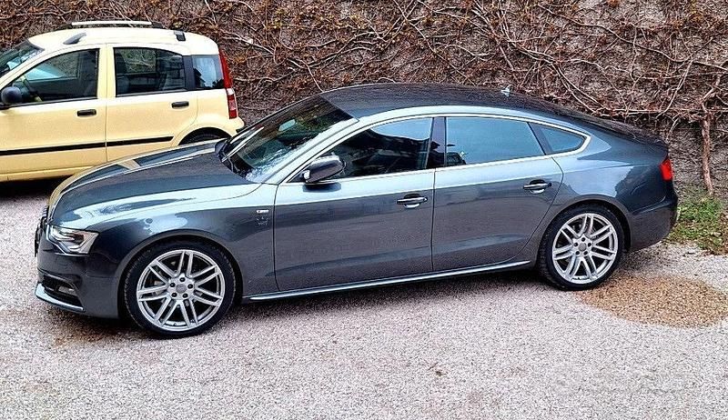 Usata Audi A5 Sportback S-Line 190 CV (139 kW) 2017 Grigio Utilitaria