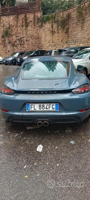 Usata Porsche Cayman 2017 Grigio Coupé