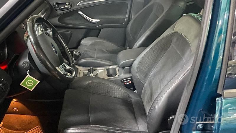 Usata Ford S-MAX S 140 CV (102 kW) 2007 Verde Monovolume