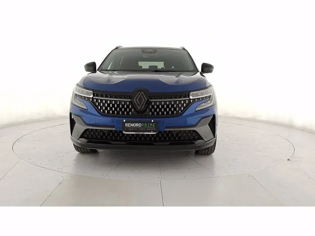 Usata Renault Austral Iconic 200 CV (147 kW) 2023 Blu scuro SUV