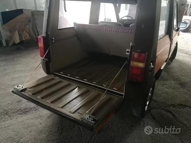 Käytetty Renault Rodeo 1983 Katumaasturi