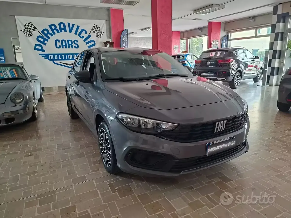 Usata Fiat Tipo 100 CV (73 kW) 2023 Grigio Berlina