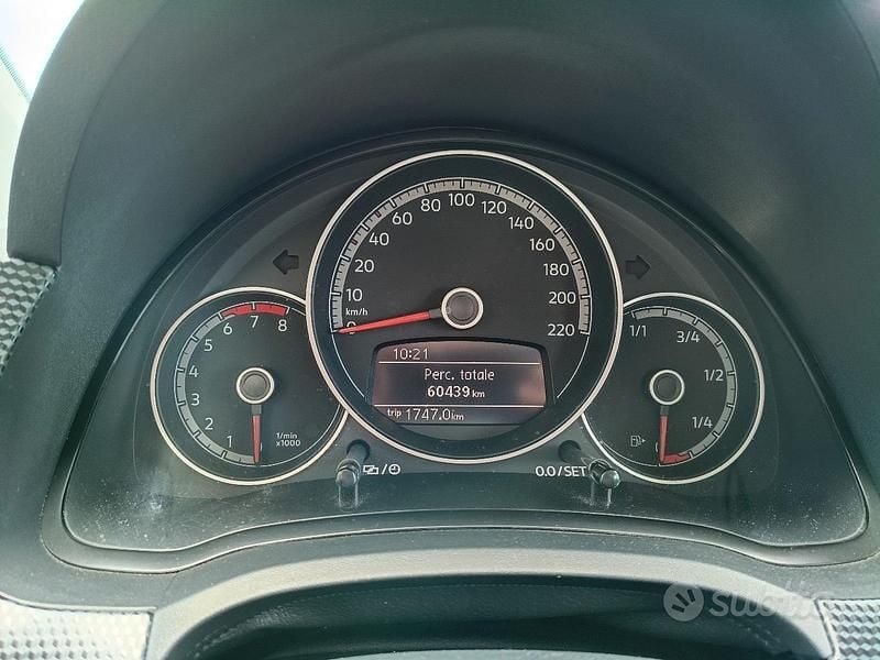 Usata VW up! move up! 2021 Grigio Utilitaria