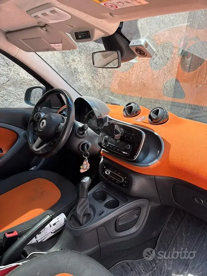 Usata Smart ForFour 71 CV (52 kW) 2014 Grigio Utilitaria