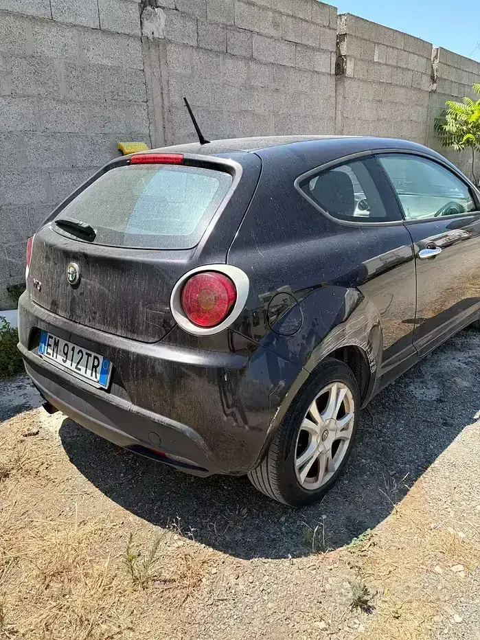 Usata Alfa Romeo MiTo 95 CV (69 kW) 2012 Nero Utilitaria