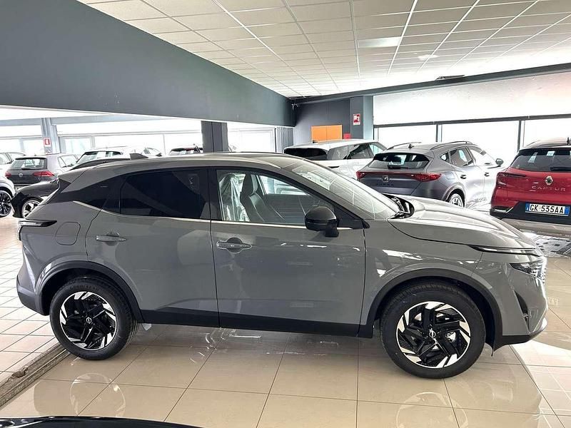 Nuova Nissan Qashqai N-Connecta 158 CV (116 kW) 2026 Ceramic grey SUV
