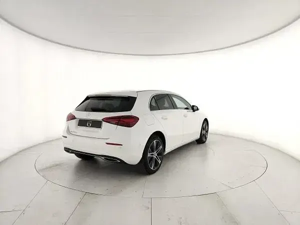 Usata Mercedes A250 Advanced 163 CV (119 kW) 2023 Bianco Berlina