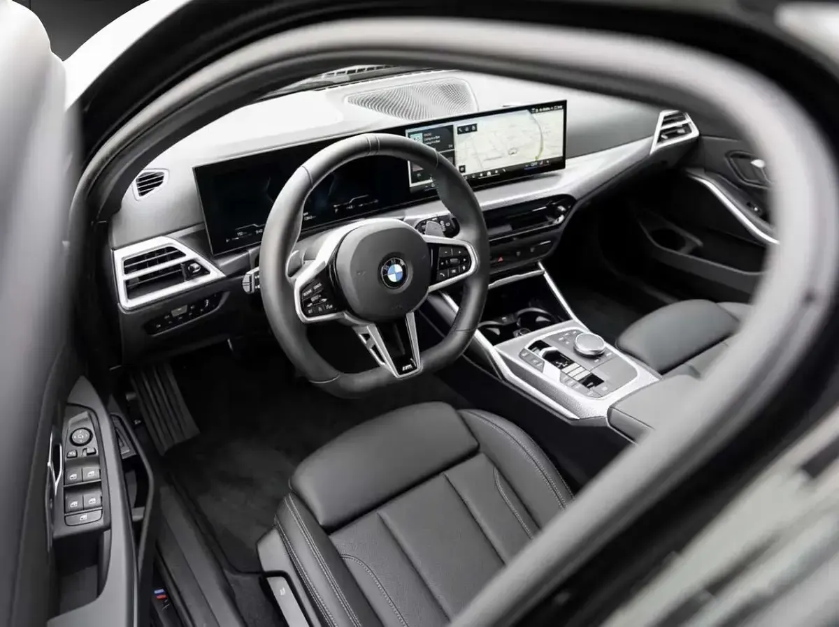 Usata BMW 320 M Sport 184 CV (135 kW) 2025 Nero Station wagon