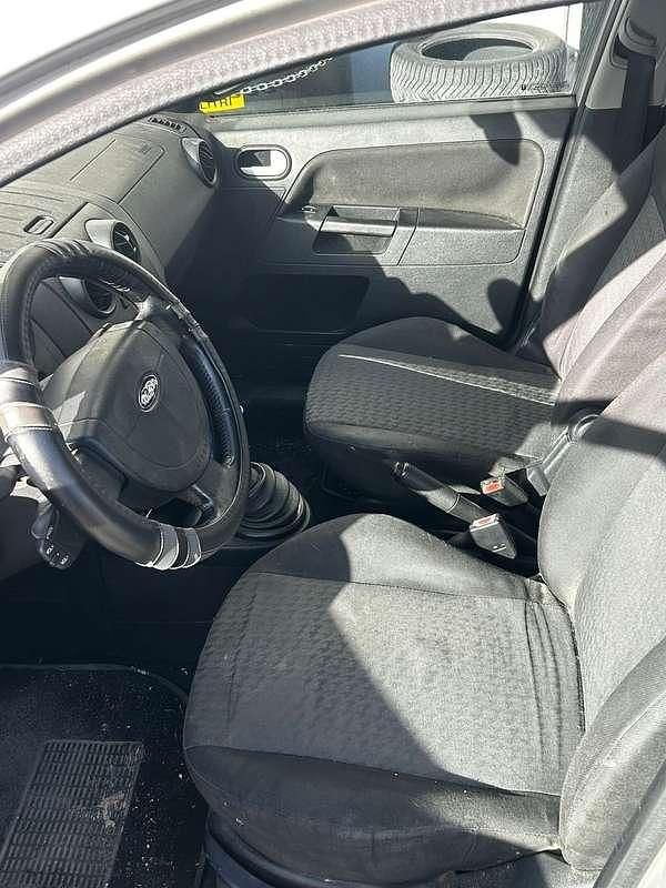 Usata Ford Fusion Collection 68 CV (50 kW) 2003 Monovolume