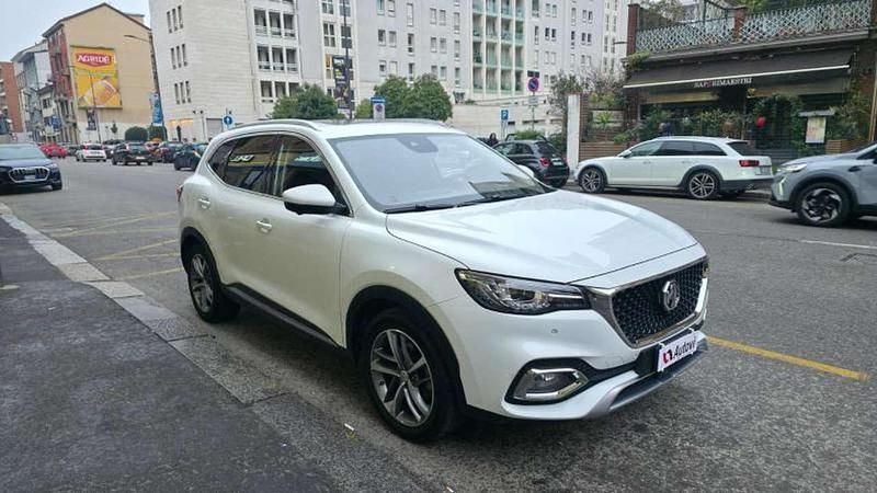 Usata MG HS Luxury 162 CV (119 kW) 2023 Bianco SUV