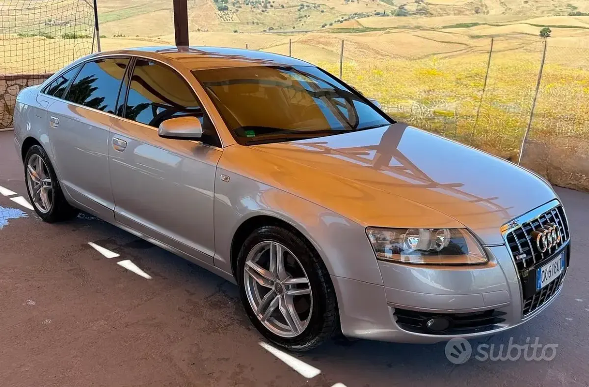 Usata Audi A6 224 CV (164 kW) 2004 Grigio Berlina