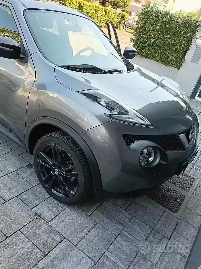 Usata Nissan Juke 110 CV (80 kW) 2015 Grigio SUV