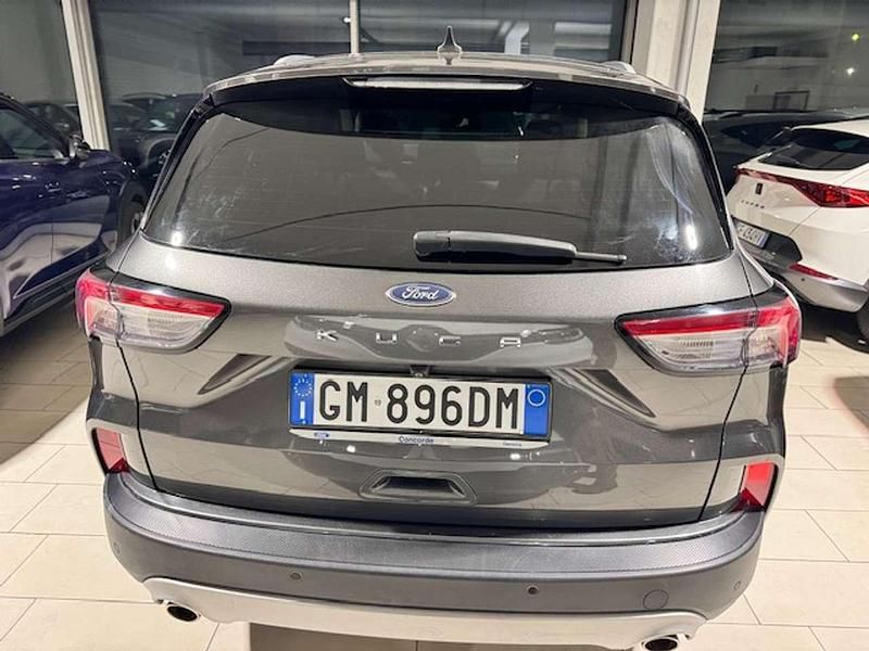 Usata Ford Kuga Titanium 150 CV (110 kW) 2023 Grigio SUV