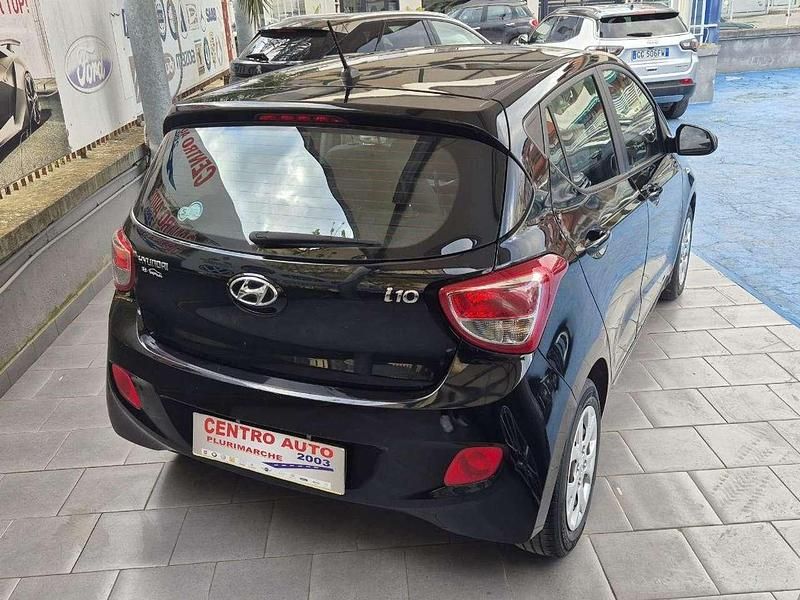 Usata Hyundai i10 67 CV (49 kW) 2016 Nero Utilitaria