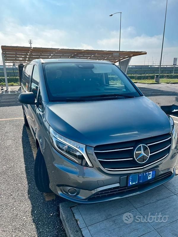 Usata Mercedes Vito 2022 Grigio Furgone