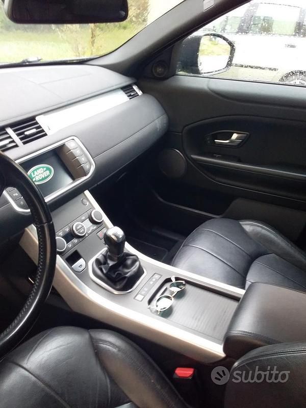 Usata Land Rover Range Rover evoque 180 CV (132 kW) 2016 Verde Berlina