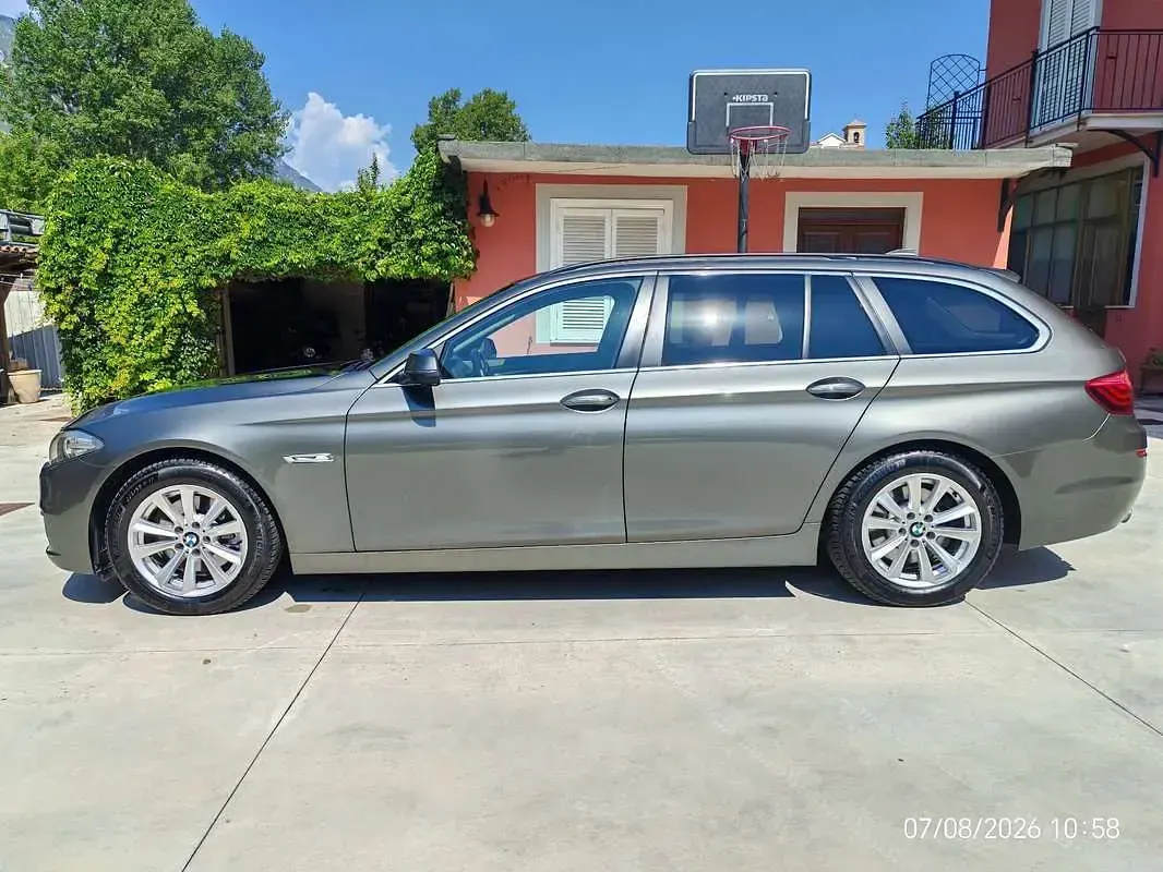 Usata BMW 520 M Sport 184 CV (135 kW) 2013 Marrone Station wagon