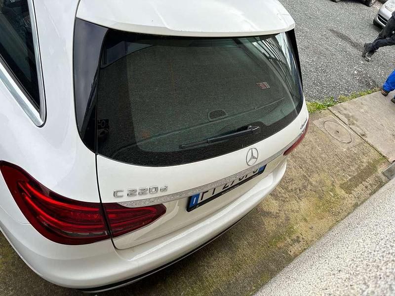 Usata Mercedes C220 194 CV (142 kW) 2019 Bianco Station wagon