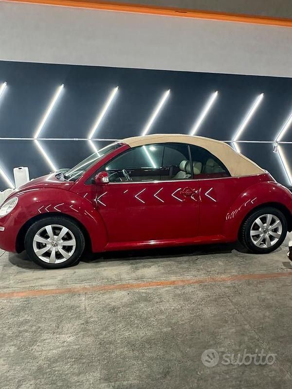 Usata VW New Beetle 2007 Rosso Utilitaria