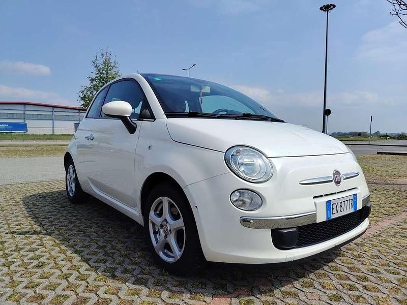 Usata Fiat 500 Lounge 69 CV (50 kW) 2014 Bianco Utilitaria