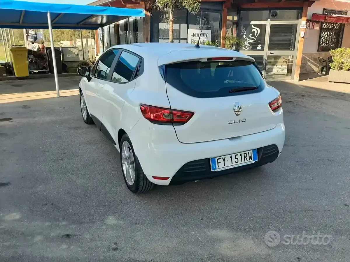Usata Renault Clio IV 75 CV (55 kW) 2017 Bianco Berlina