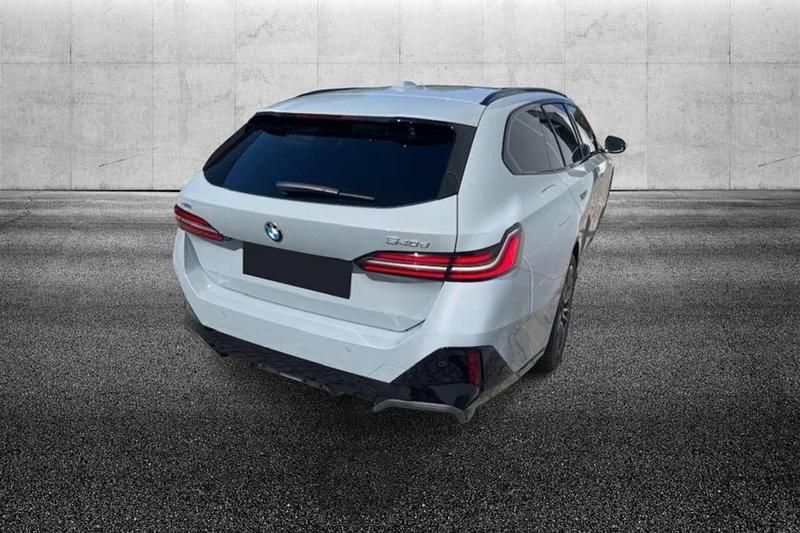 Usata BMW 540 M Sport 286 CV (210 kW) 2024 Grigio Station wagon