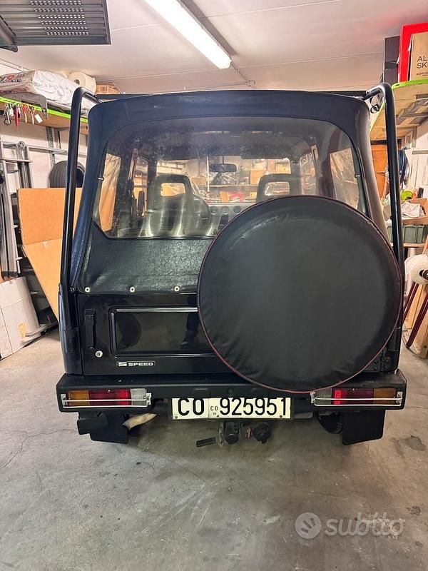 Usata Suzuki Samurai 64 CV (47 kW) 1987 Nero SUV