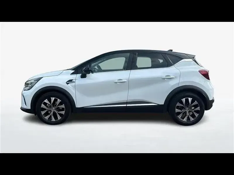 Usata Renault Captur Techno 145 CV (106 kW) 2023 Bianco SUV