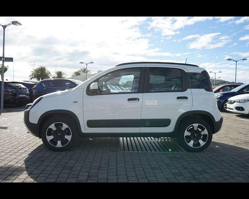 Usata Fiat Panda Cross Cross 69 CV (50 kW) 2024 Bianco Utilitaria