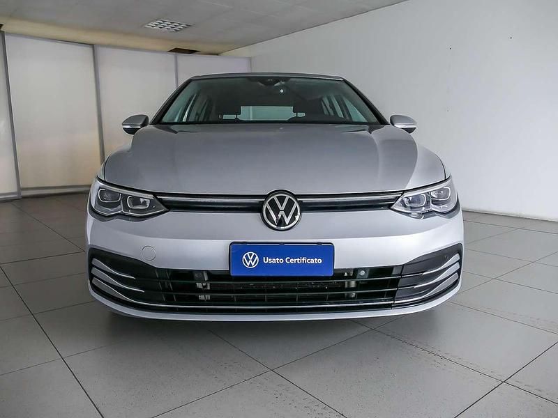 Usata VW Golf VIII Style 204 CV (150 kW) 2021 Reflex silver metallizzato Berlina