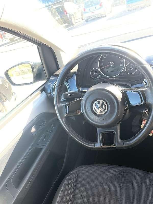 Begagnad VW up! 75 HK (55 kW) 2012 Grå Halvkombi