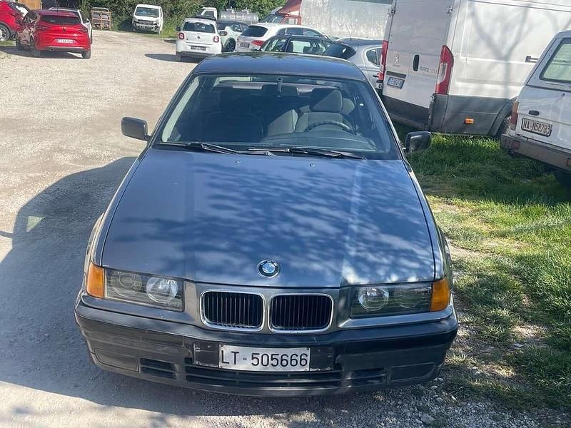 Usata BMW 316 102 CV (75 kW) 1991 Berlina