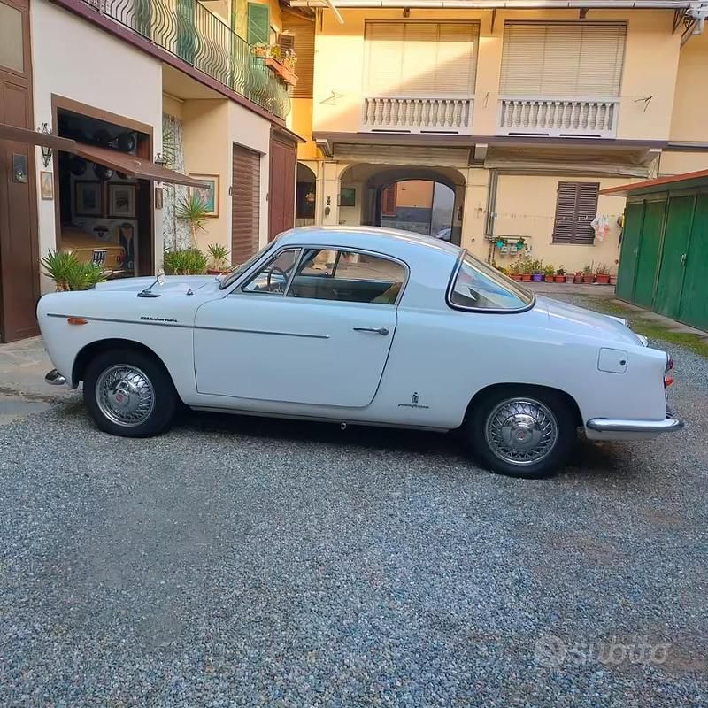 Usata Fiat 1100 1950 Bianco Coupé