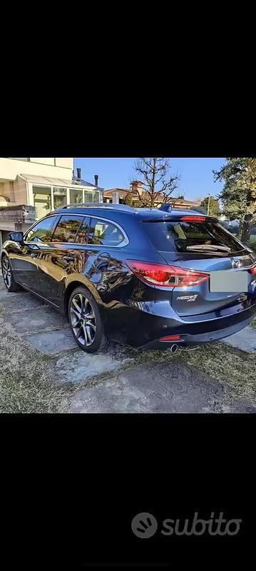 Usata Mazda 6 Exceed 175 CV (128 kW) 2016 Blu Station wagon