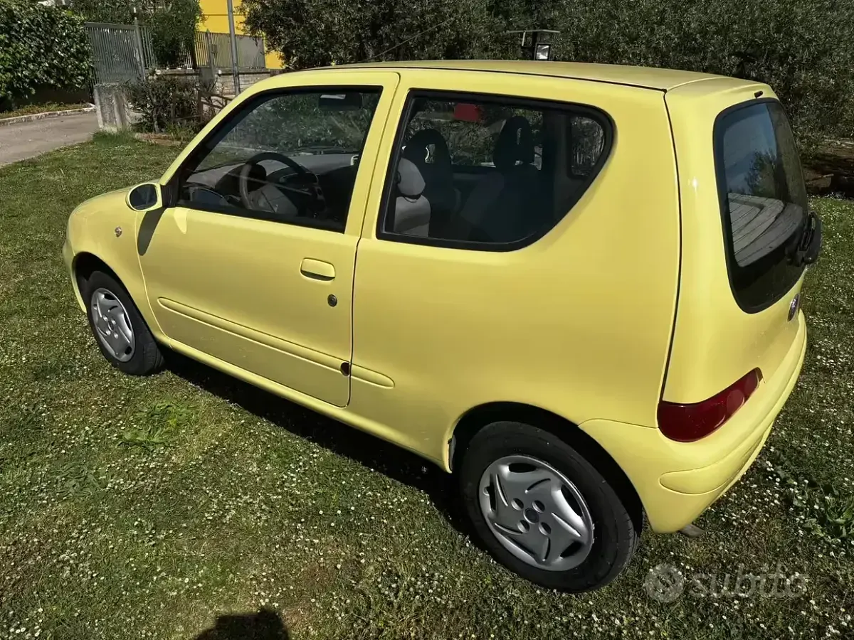 Usata Fiat 600 54 CV (39 kW) 2005 Utilitaria