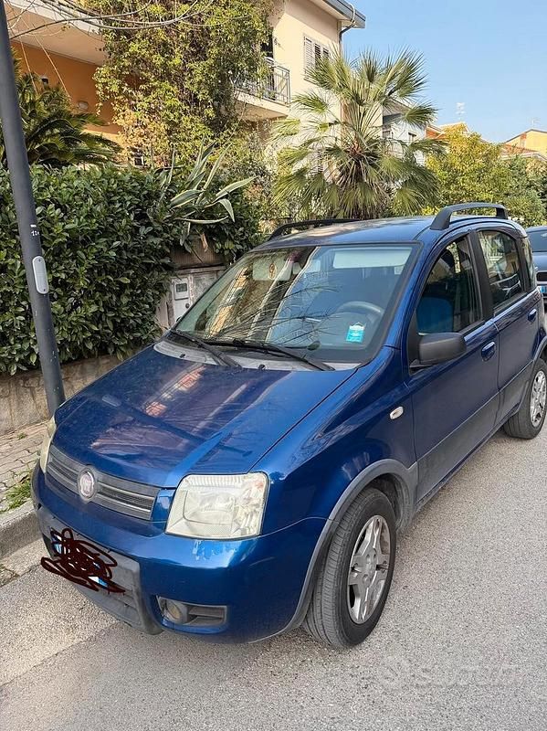 Usata Fiat Panda 77 CV (56 kW) 2009 Blu Utilitaria
