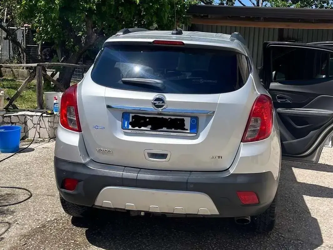Usata Opel Mokka Cosmo 136 CV (100 kW) 2016 Argento SUV