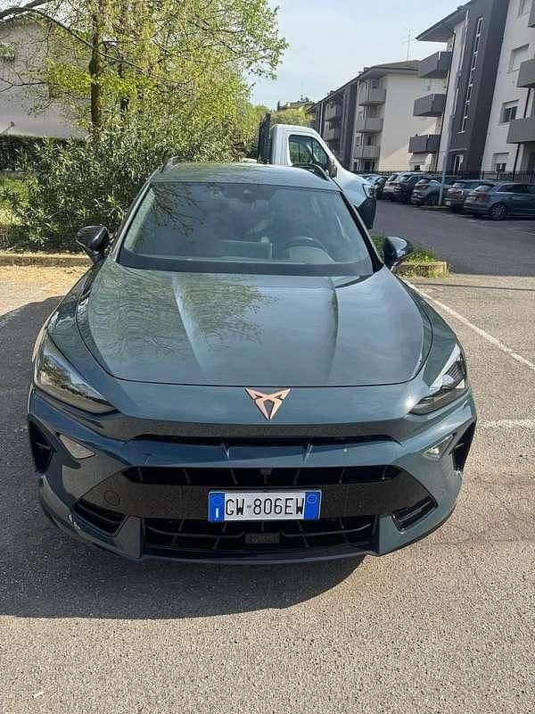 Usata Cupra Formentor 150 CV (110 kW) 2024 Blu/azzurro SUV